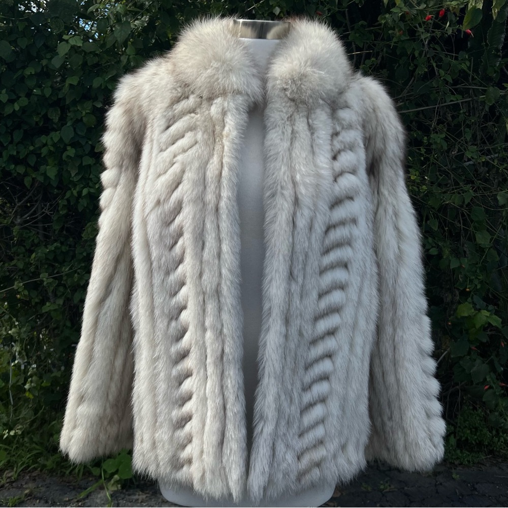 SAGA FOX vintage fur coat